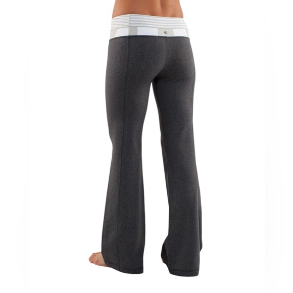 Lululemon Groove Yoga Pants! - Picture 1 of 5